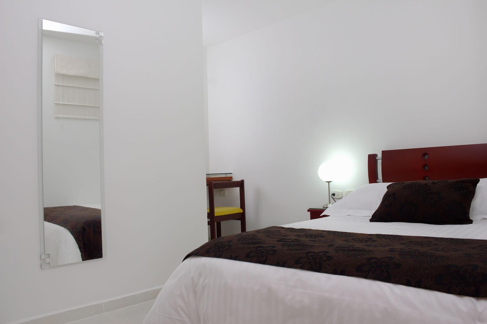 Hotel Quinta De Cabecera Букараманга Екстериор снимка