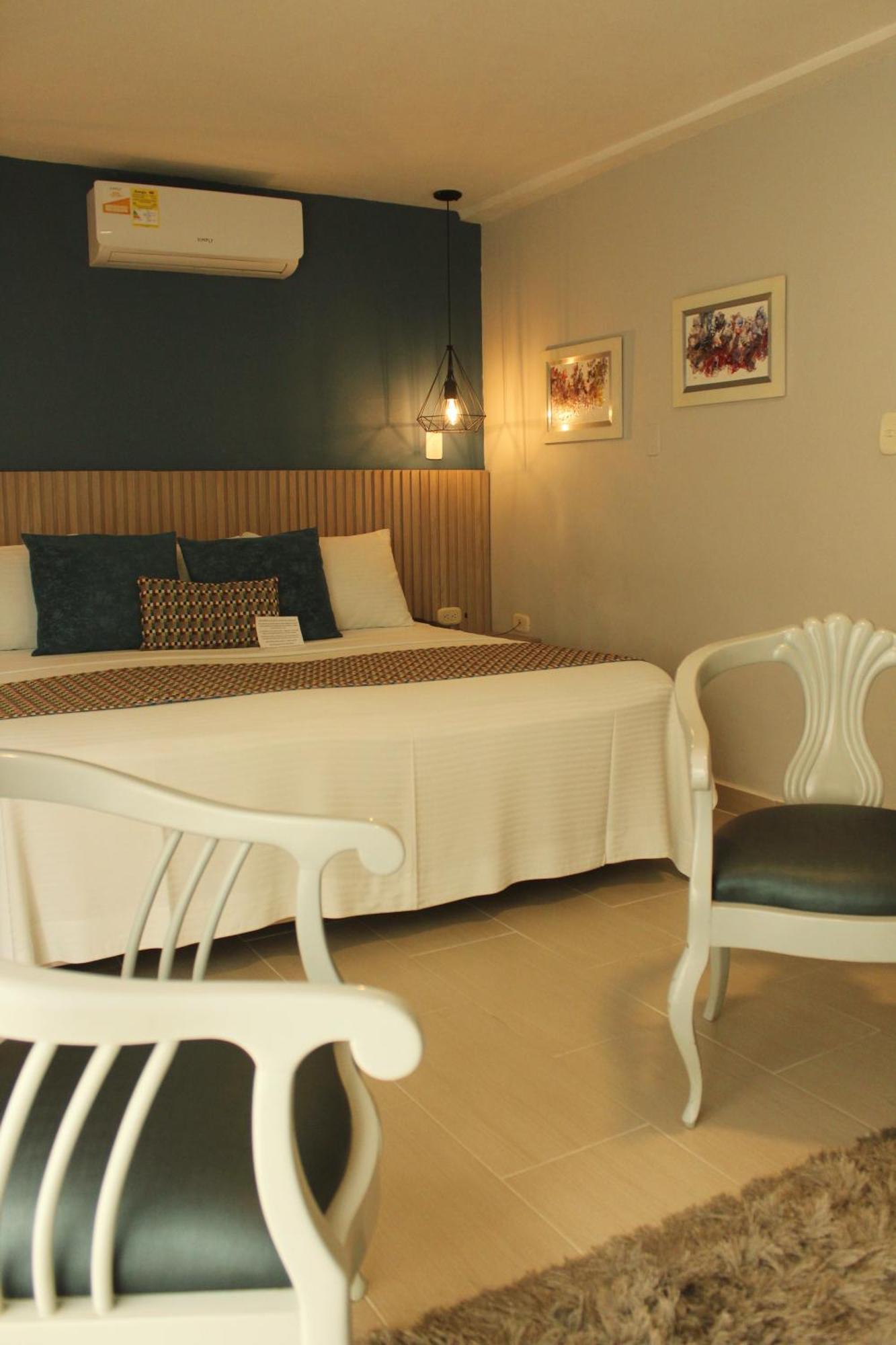 Hotel Quinta De Cabecera Букараманга Екстериор снимка